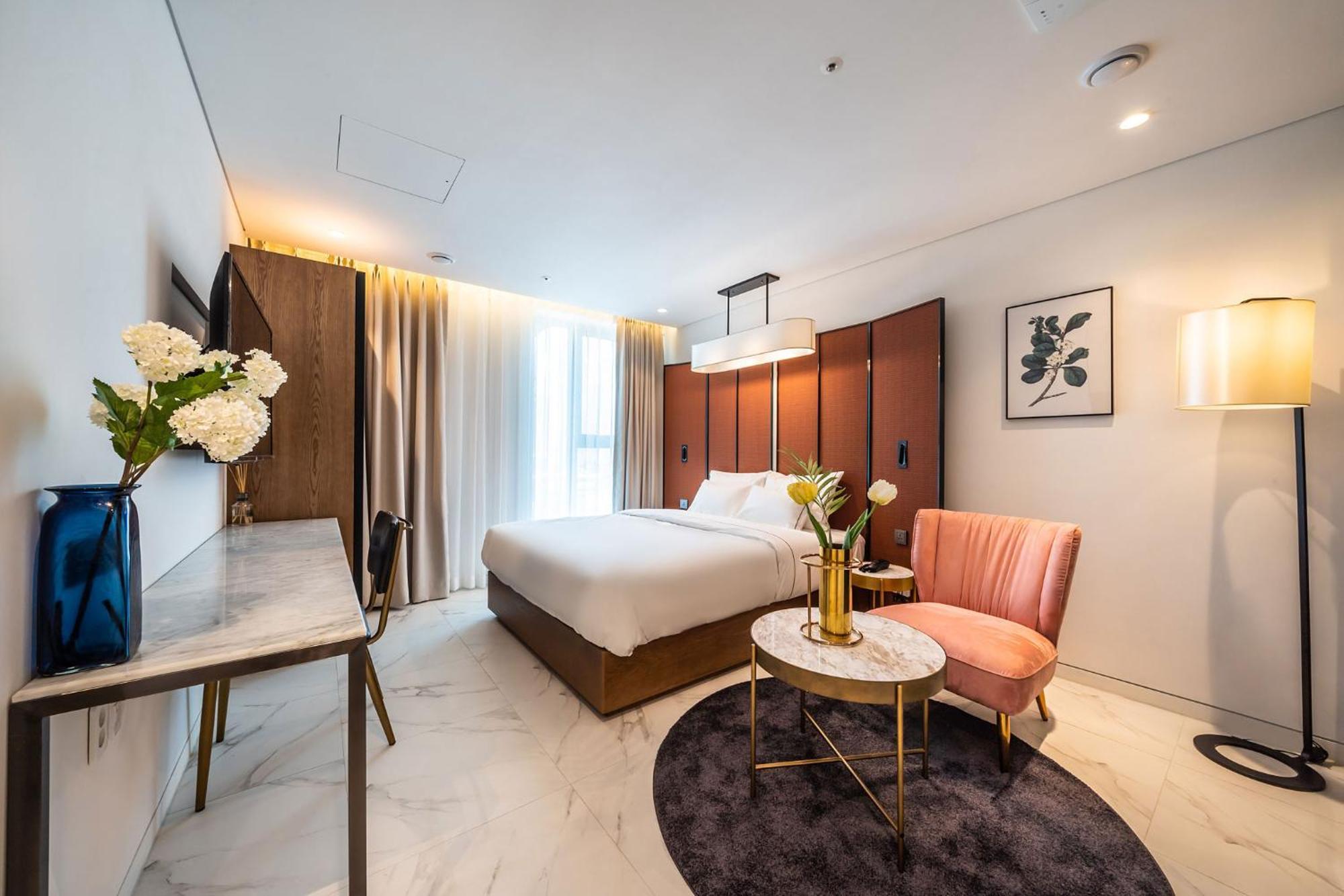 Hotel The Castle Jamsil-Sene Сеул Екстериор снимка